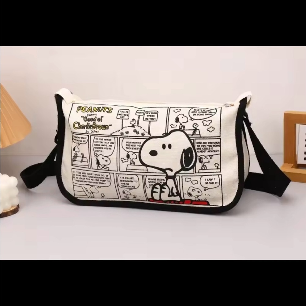 Snoopy Black and White Crossbody Bag